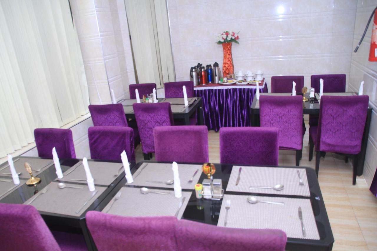 دار السلام Star City Hotel المظهر الخارجي الصورة