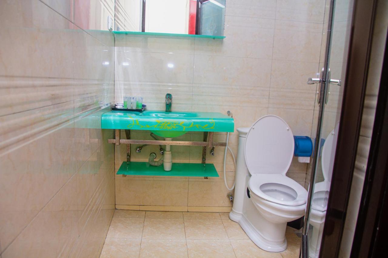 دار السلام Star City Hotel المظهر الخارجي الصورة