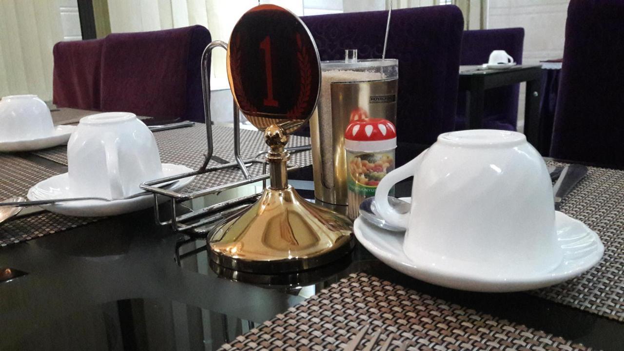 دار السلام Star City Hotel المظهر الخارجي الصورة