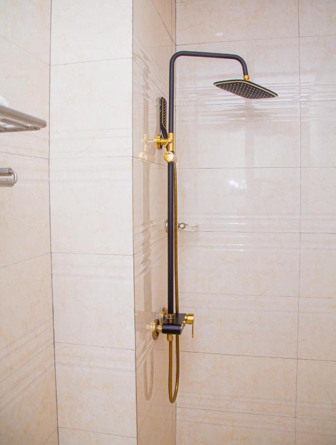 دار السلام Star City Hotel المظهر الخارجي الصورة